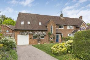 9, Canonsfield, Welwyn AL6 0QB