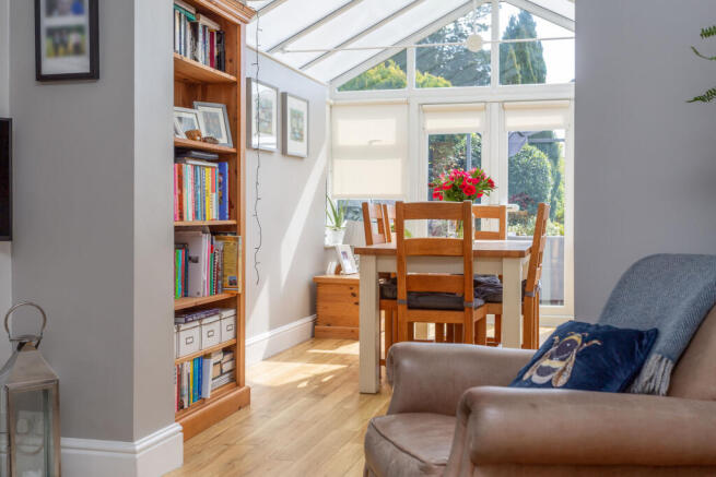 Dining to Conservatory