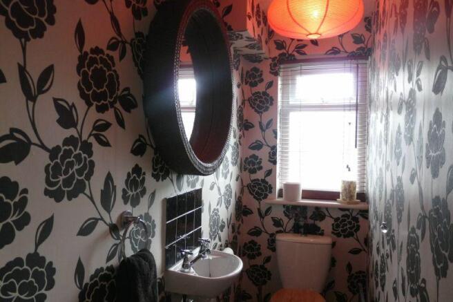 Cloakroom/WC