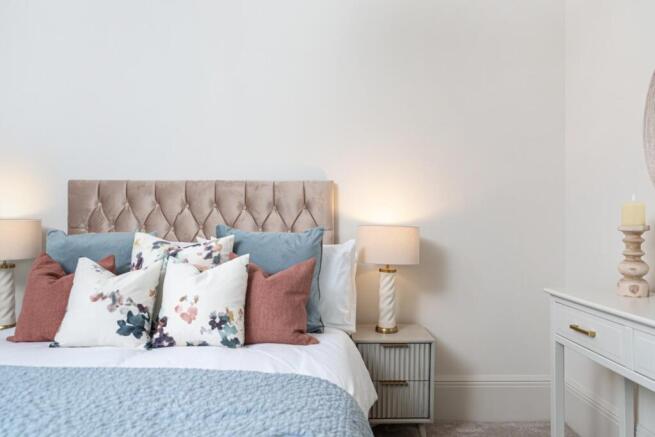 2 bed Duplex for sale Image 12