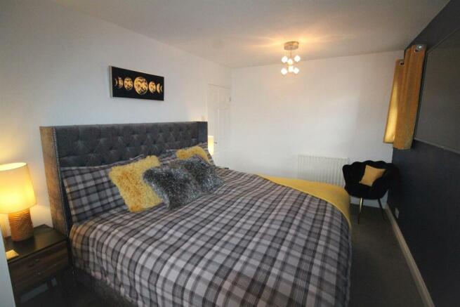 61 Northpark-Bed1b.JPG