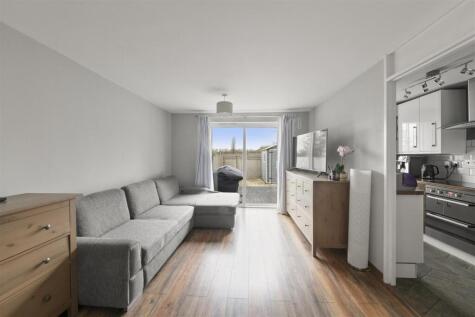 Bourne Avenue, Hayes