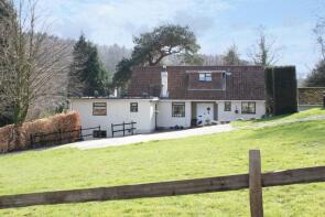 Winnats Farm, Wrangling Lane, Luddesdown, Gravesend DA13 0XF