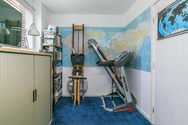 Photo 12
