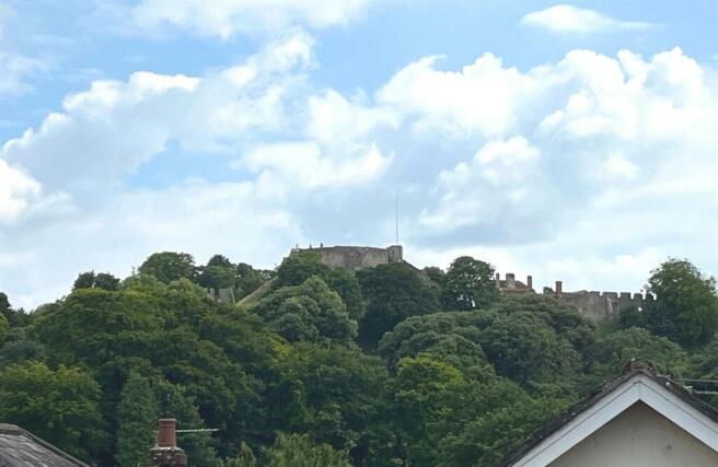 Carsibrooke Castle views