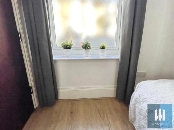 1 bed House Share to rent Image 8