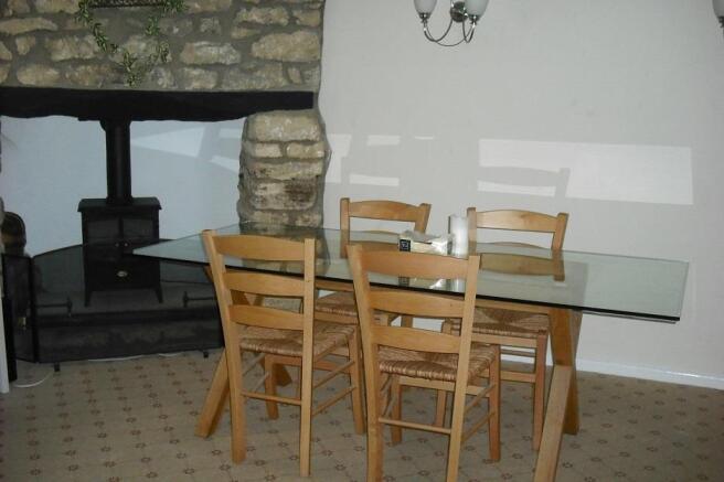 2 Kings Head Lane - Dining Area.jpg
