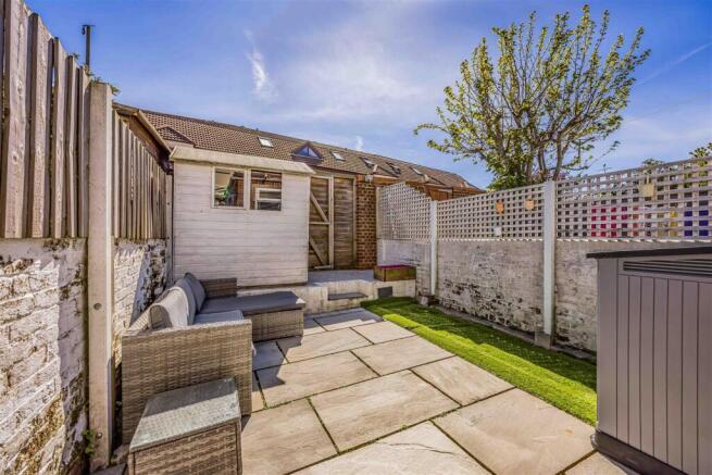 131 Methuen Road, Southsea-Small-PorticoMarketing-