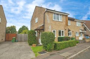 6, Ash Walk, Talbot Green CF72 8RE