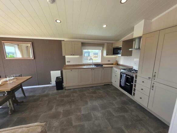 2 bed Lodge for sale Image 4
