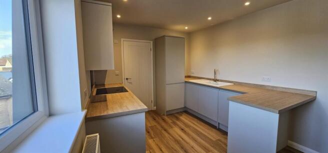 flat11kitchen.jpeg
