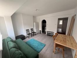 Ground Floor Flat, 91, Romsey Road, Southampton SO16 4BY