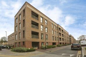 24, Lawrence Court, Adenmore Road, London SE6 4EA