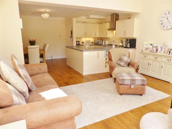 Dining area: