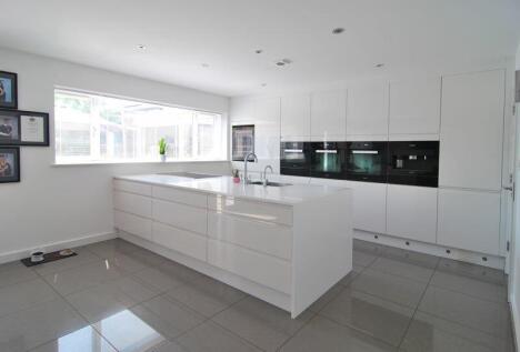 New Barnet, Hertfordshire, EN5