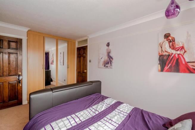 Parkview Crescent, Walsall, WS28TY-12.jpg