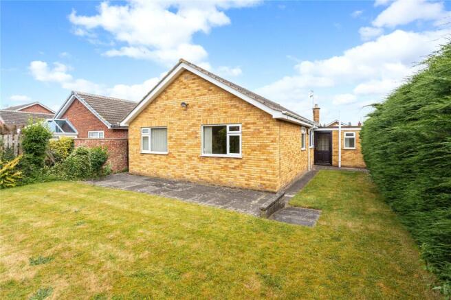 3 bed Bungalow for sale Image 4