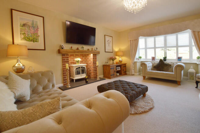 3 Thoresby Lane  photo 4