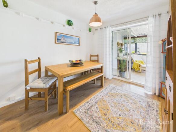 3 bed Bungalow for sale Image 5