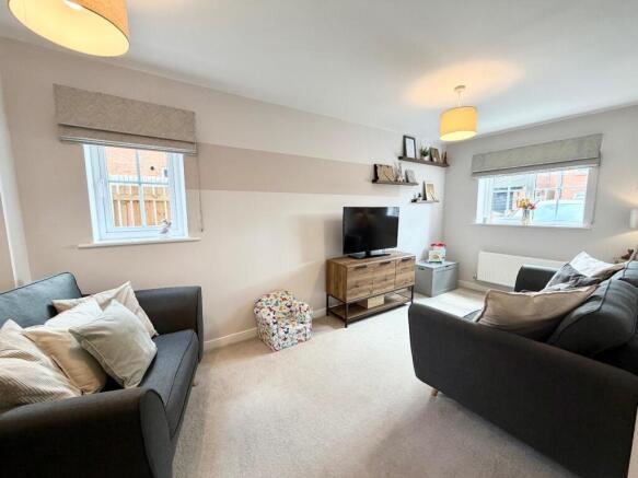 3 bed Semi-Detached for sale Image 5