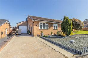 26, Penryn Avenue, Oldham OL2 6JJ