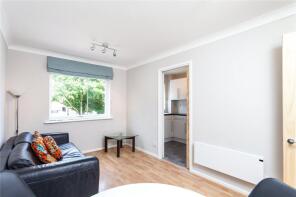 24, Tinniswood Close, London N5 1XS