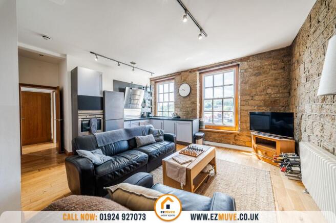 2 bed Apartment for sale Image 12