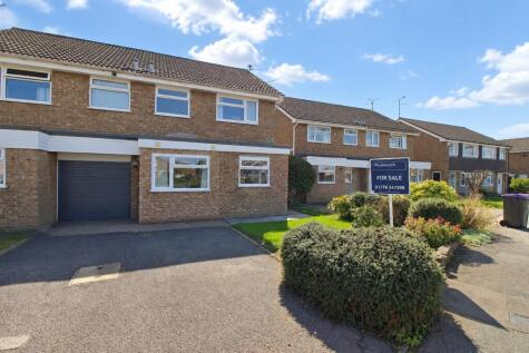 Crowson Way, Deeping St James, Peterborough, Lincolnshire PE6