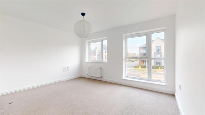 Countess Way, Brooklands, Milton Keynes photo 4