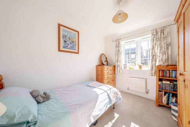 4 bed Detached for sale Image 11