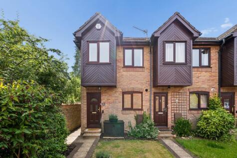 Hervines Court, Amersham