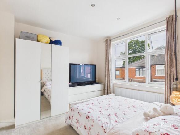 3 bed Semi-Detached for sale Image 9