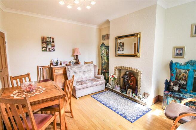 3 bed Terraced for sale Image 9