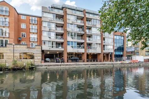 Riverside development, Central Reading, Berkshire, RG1
