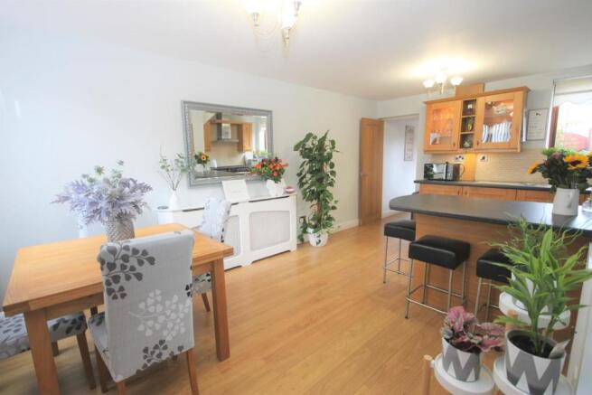 Open Plan Dining Kitchen