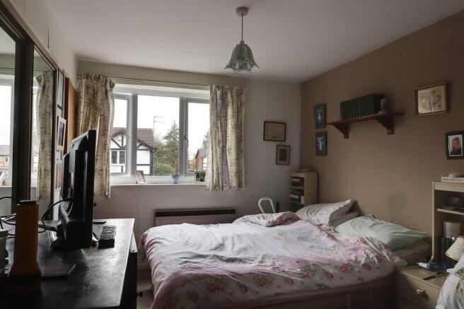 Bedroom 1 (Double)