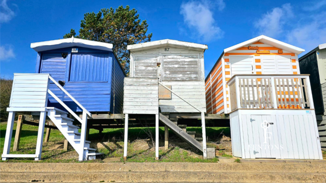Studio house on The Leas, Frinton-on-Sea, £25,000