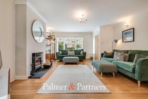 Glebe Crescent, Broomfield, Chelmsford, Essex, CM1