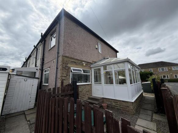 2 bed House for sale Image 5