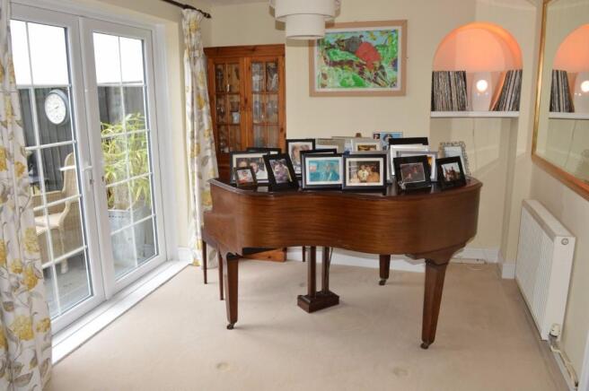 Photo 7