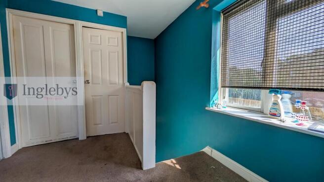 4 bed Terraced for sale Image 11