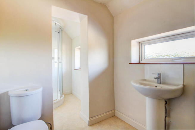 Shower Room (2)