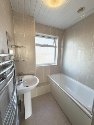 Main Bathroom