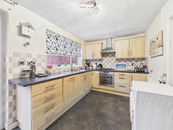 CAM05192G0-PR0218-STILL001