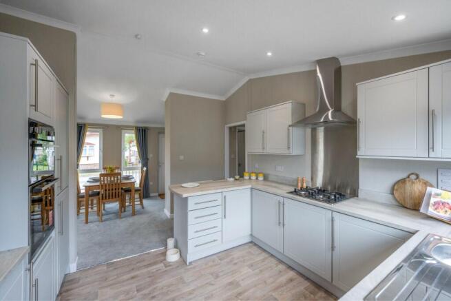2 bed Park Home for sale Image 8