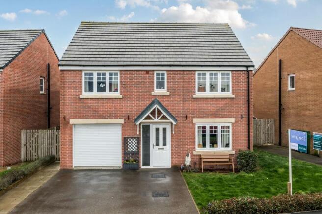 5 bed House for sale Image 5