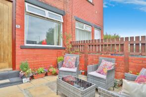 4, Elsham Terrace, Burley, Leeds LS4 2RB