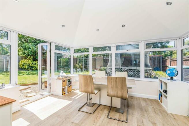 15 Paddock End, Denmead-Small-PorticoMarketing-Nex