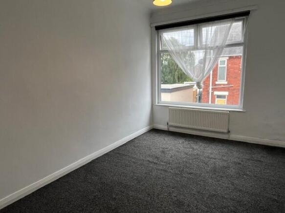 3 bed End of Terrace to rent Image 8