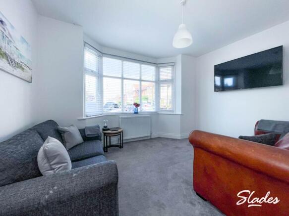 42 Morley Road Loung